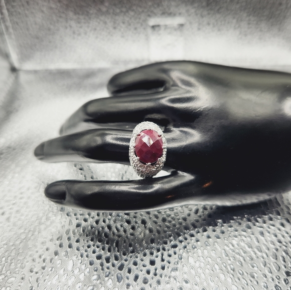 Ladies Ring - Picture 3 of 3